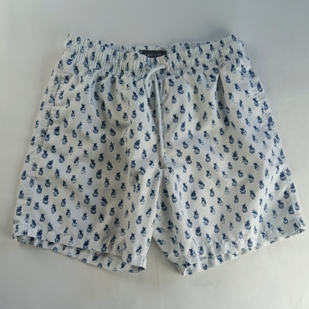 Slate & Stone Mens Swimming Trunks.